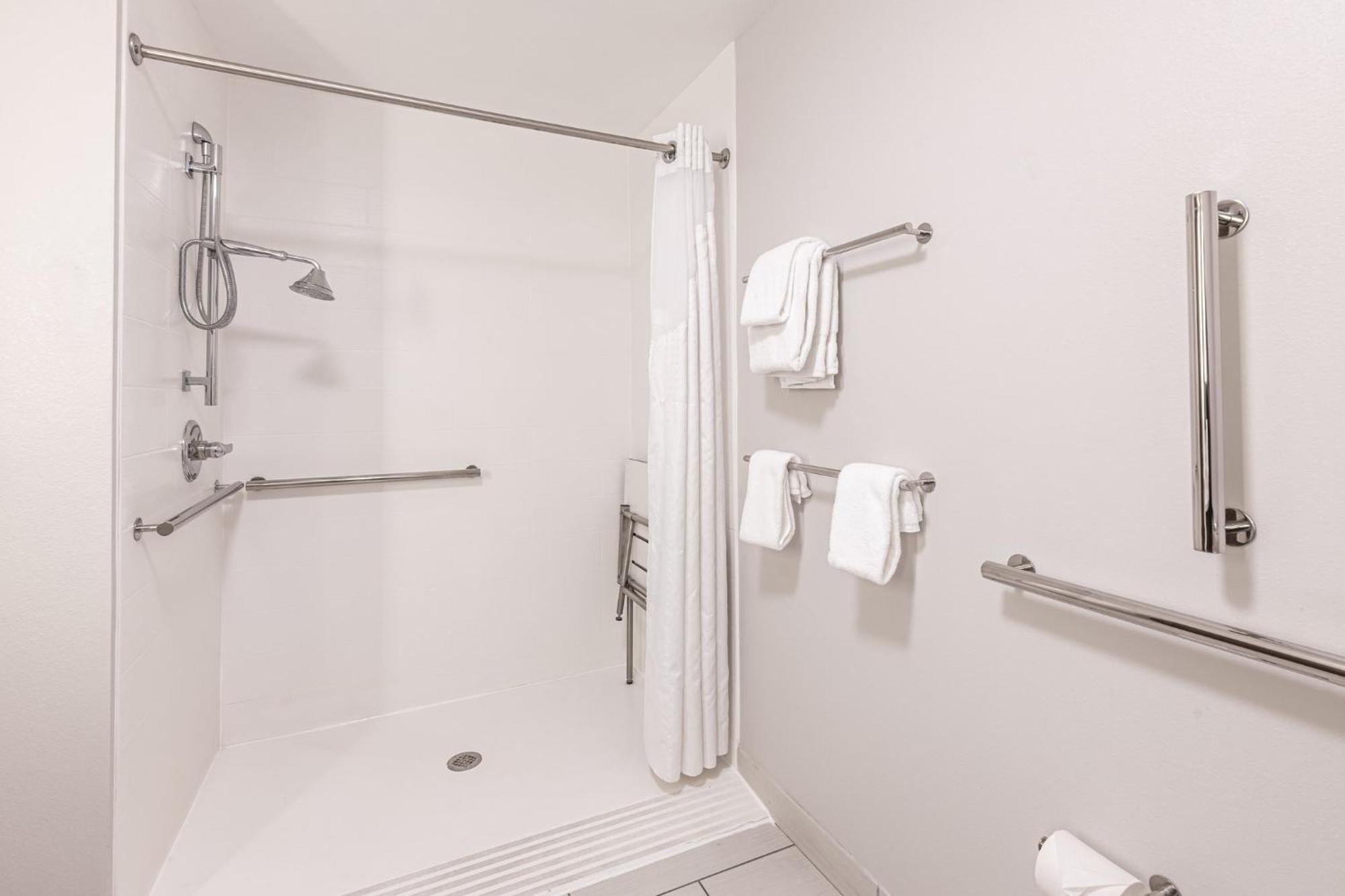 Holiday Inn Express & Suites - Rantoul By Ihg Kültér fotó